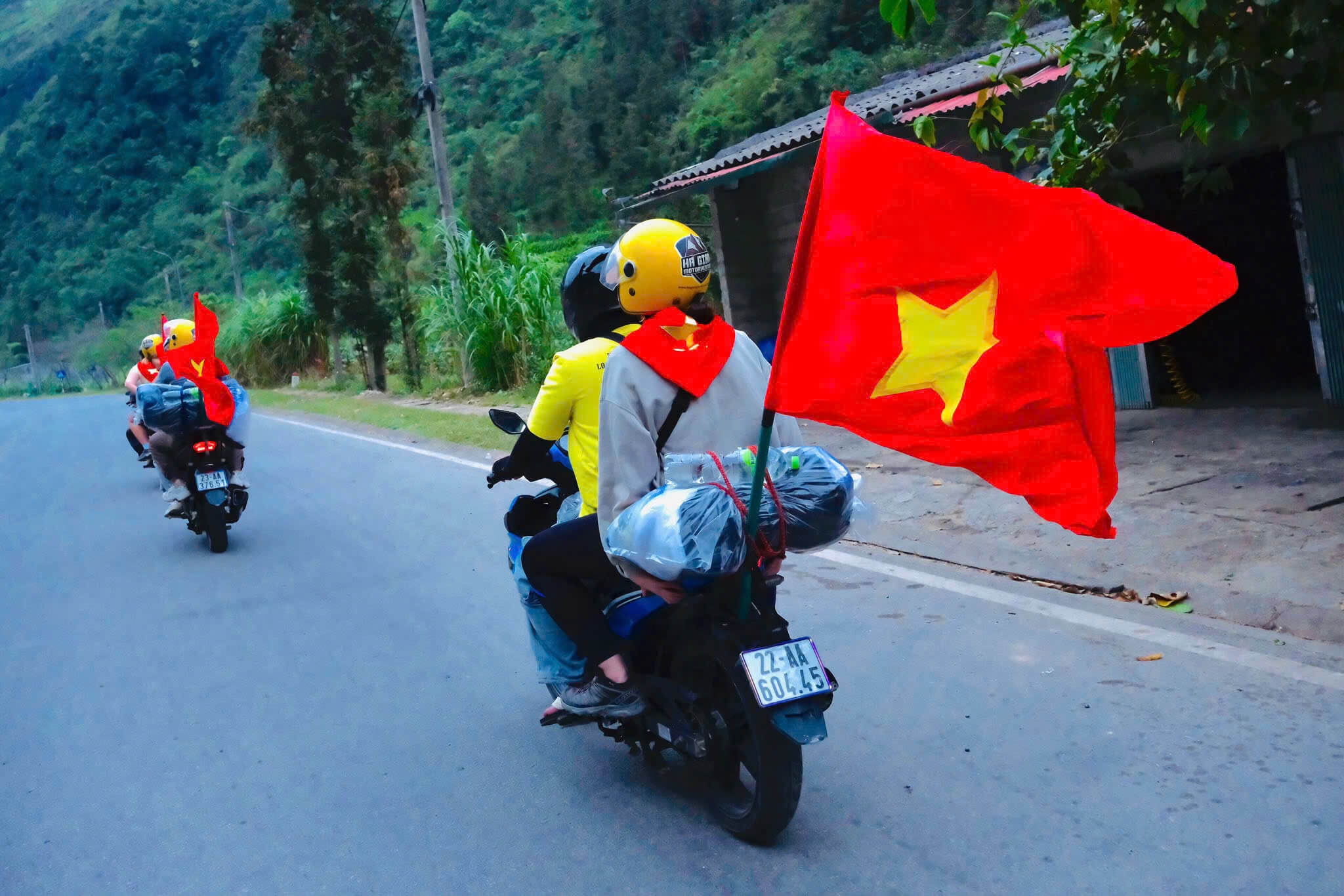 Why book with Motorventures for the Ha Giang & Cao Bang Loop? (5 Reasons)